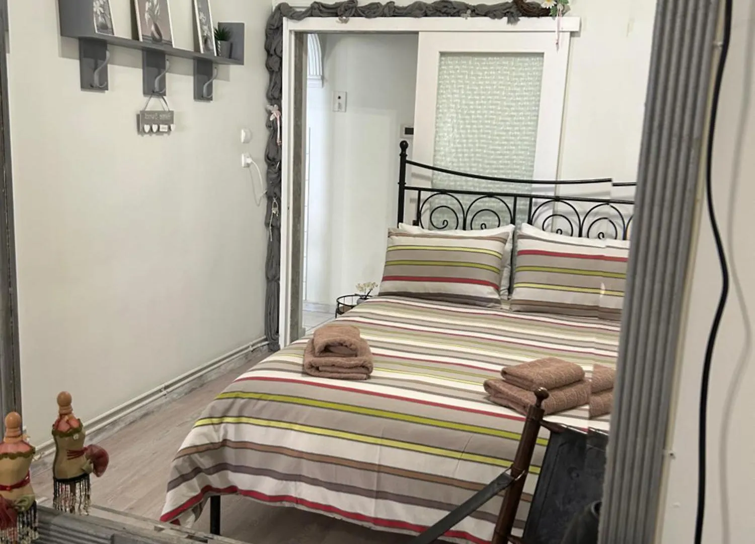 Super Nuova - Private Parking Apartment Thessaloniki