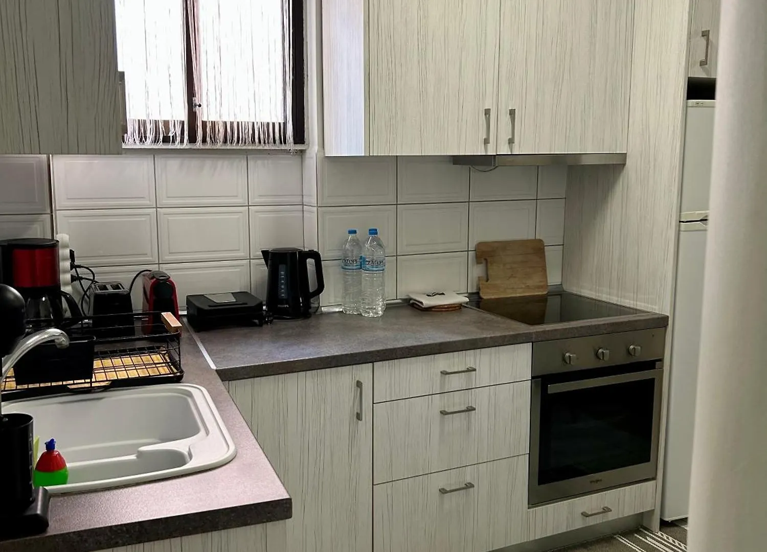 Super Nuova - Private Parking Apartment Thessaloniki