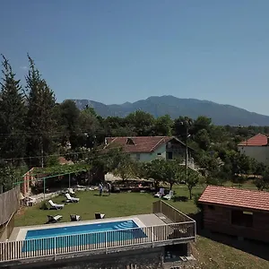 Yesil Kelebek Ev Konukevi Kadikoy (Fethiye)